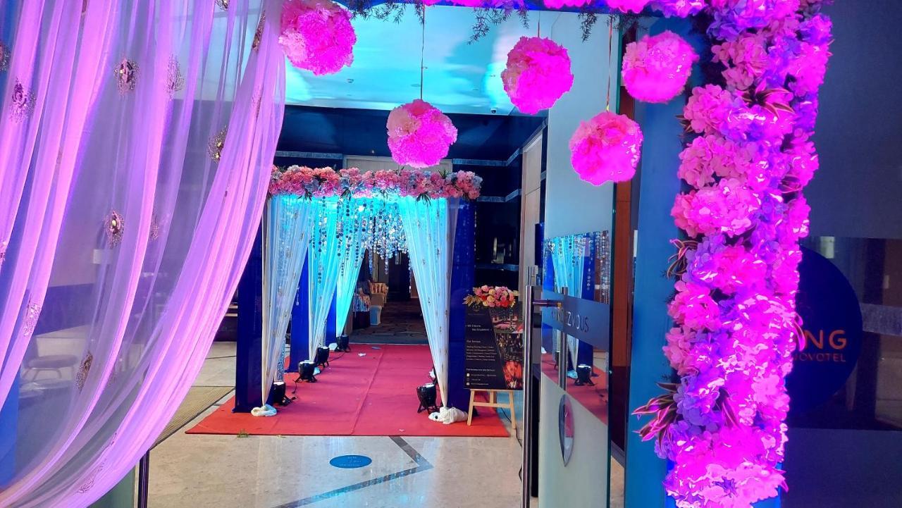 Novotel Chennai Sipcot ภายนอก รูปภาพ A wedding in India